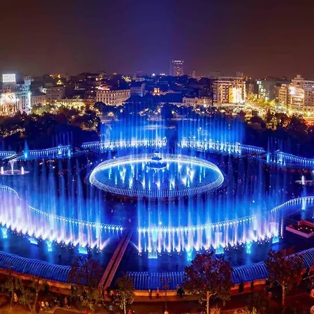 Urban Oasis: Central Location דירה בוקרשט