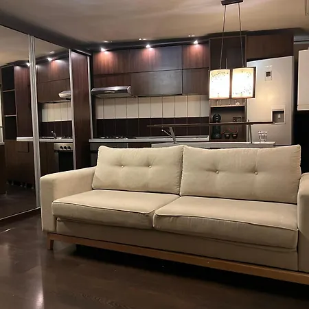 Appartement Urban Oasis: Central Location *