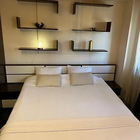 Urban Oasis: Central Location