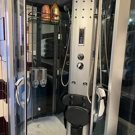 Urban Oasis: Central Location *