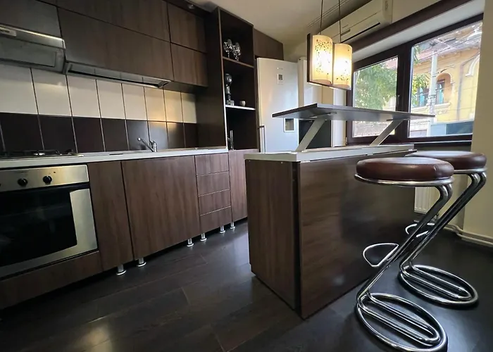 Urban Oasis: Central Location Bukareszt