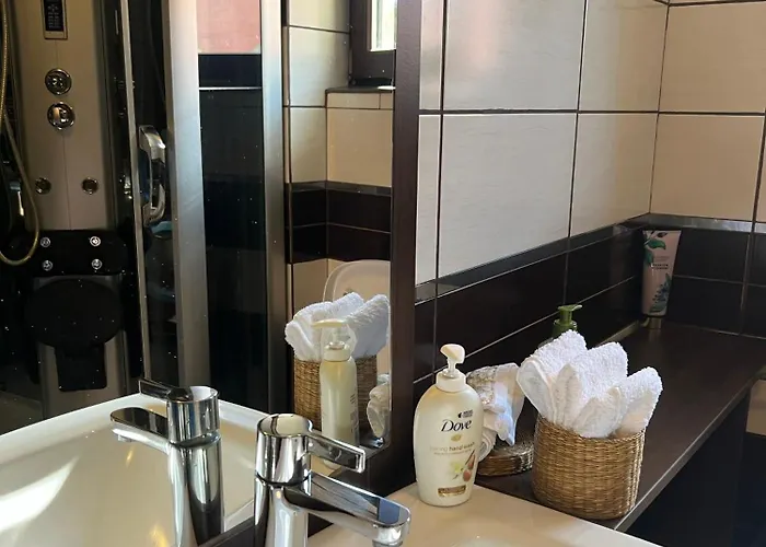 Urban Oasis: Central Location * Bukareszt