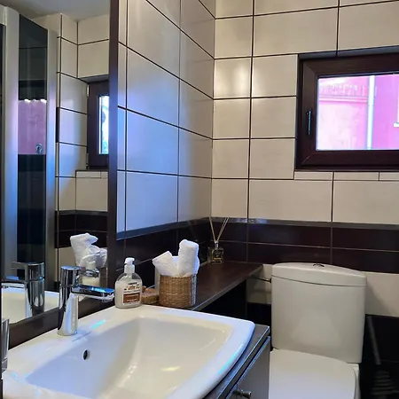 Urban Oasis: Central Location